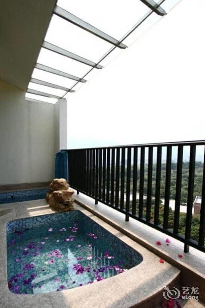 Jinruifeng Hot Spring Hotel Guangzhou Zhengsheng Экстерьер фото
